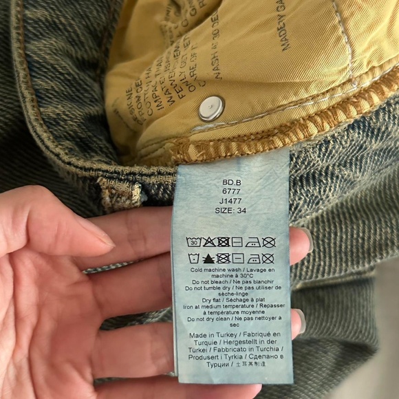 Ganni high-waisted denim skirt with raw hem and split size 34 - Picture 5 of 6